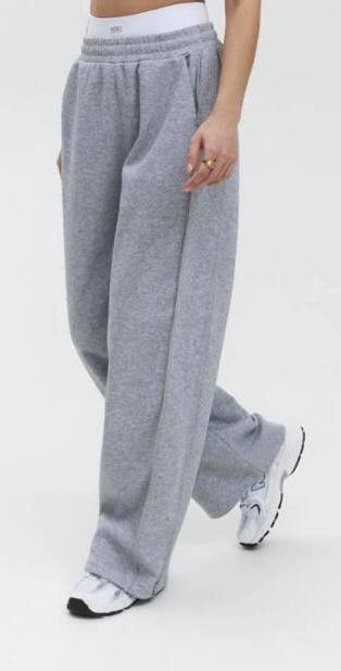 Спортивные брюки модель 2